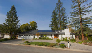 Solar array California Home lg